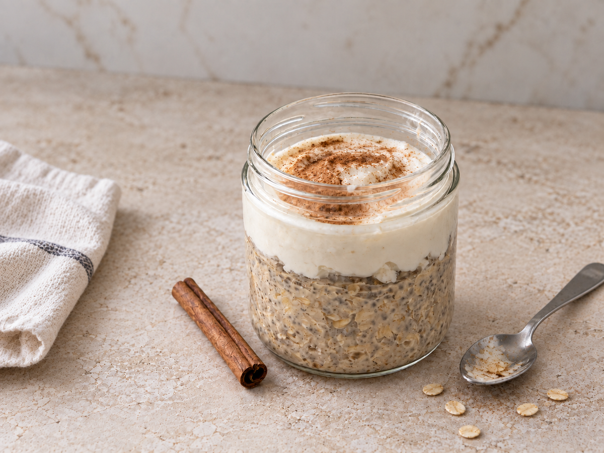 Cinnamon Roll Overnight Oats