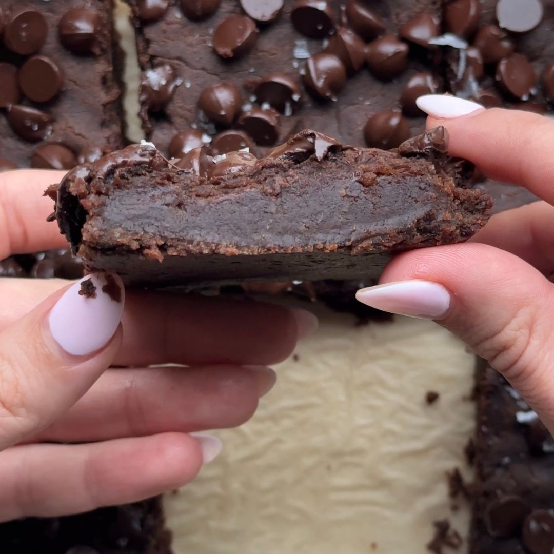 Healthygirl Kitchen Brownies With Wellious Protein